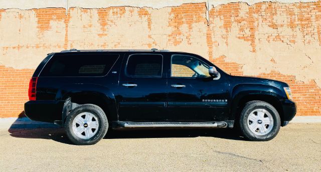 2008 Chevrolet SUBURBAN LTZ 1500 4WD | Lubbock, TX | Chaparral Motors - Lubbock 2008 Chevrolet SUBURBAN LTZ 1500 4WD | Lubbock, TX | Chaparral Motors - Lubbock