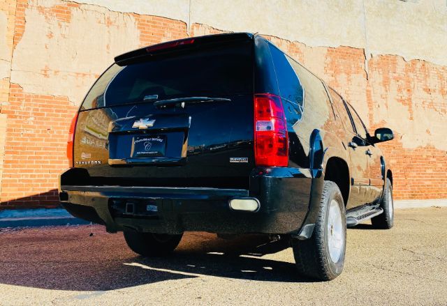 2008 Chevrolet SUBURBAN LTZ 1500 4WD | Lubbock, TX | Chaparral Motors - Lubbock 2008 Chevrolet SUBURBAN LTZ 1500 4WD | Lubbock, TX | Chaparral Motors - Lubbock