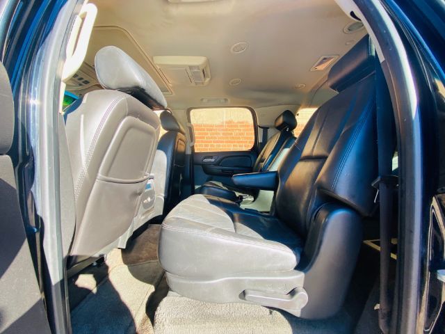 2008 Chevrolet SUBURBAN LTZ 1500 4WD | Lubbock, TX | Chaparral Motors - Lubbock 2008 Chevrolet SUBURBAN LTZ 1500 4WD | Lubbock, TX | Chaparral Motors - Lubbock