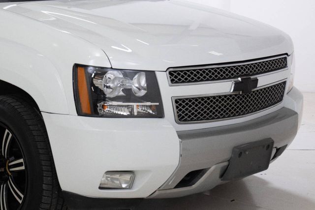 2008 Chevrolet Tahoe LTZ 4x2 4dr SUV | Houston, TX | Houston Auto Credit 2008 Chevrolet Tahoe LTZ 4x2 4dr SUV | Houston, TX | Houston Auto Credit