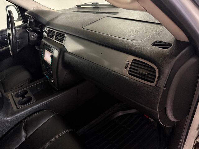 2008 Chevrolet Tahoe LTZ 4x2 4dr SUV | Houston, TX | Houston Auto Credit 2008 Chevrolet Tahoe LTZ 4x2 4dr SUV | Houston, TX | Houston Auto Credit