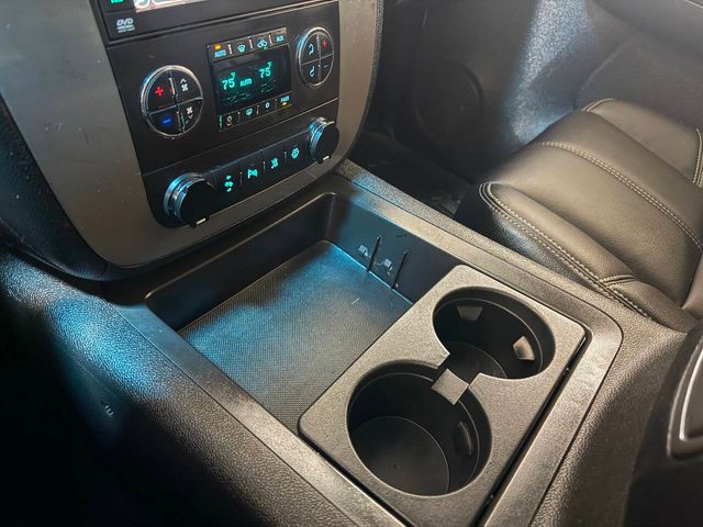 2008 Chevrolet Tahoe LTZ 4x2 4dr SUV | Houston, TX | Houston Auto Credit 2008 Chevrolet Tahoe LTZ 4x2 4dr SUV | Houston, TX | Houston Auto Credit