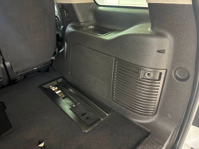 2008 Chevrolet Tahoe LTZ 4x2 4dr SUV | Houston, TX | Houston Auto Credit 2008 Chevrolet Tahoe LTZ 4x2 4dr SUV | Houston, TX | Houston Auto Credit