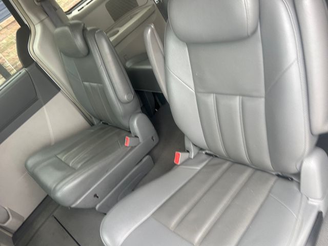 2008 Chrysler Town and Country Touring