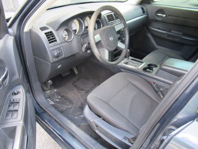 2008 Dodge Charger 4dr Sdn RWD