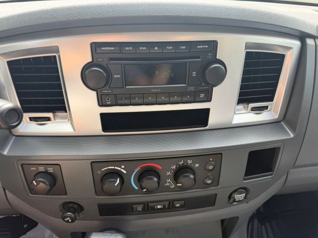 2008 Dodge Ram 2500 SLT Pickup 4D 8 ft