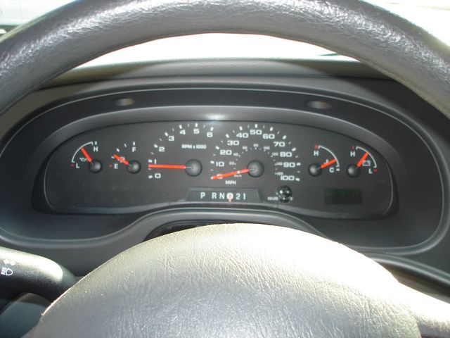 2008 Ford E-Series E-350 SD XLT 13 PASSENGER | Charlotte, North Carolina | ADVENTURE VANS 2008 Ford E-Series E-350 SD XLT 13 PASSENGER | Charlotte, North Carolina | ADVENTURE VANS