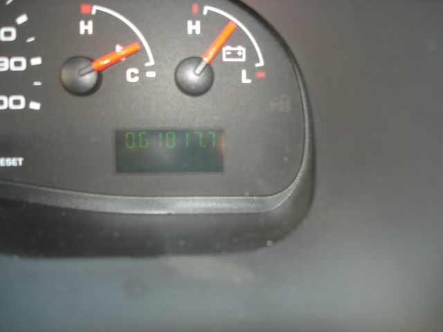 2008 Ford E-Series E-350 SD XLT - 13 PASSENGER | Charlotte, North Carolina | ADVENTURE VANS 2008 Ford E-Series E-350 SD XLT - 13 PASSENGER | Charlotte, North Carolina | ADVENTURE VANS