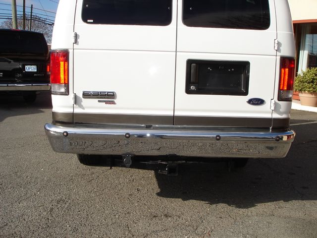 2008 Ford E-Series E-350 SD XLT - 13 PASSENGER | Charlotte, North Carolina | ADVENTURE VANS 2008 Ford E-Series E-350 SD XLT - 13 PASSENGER | Charlotte, North Carolina | ADVENTURE VANS