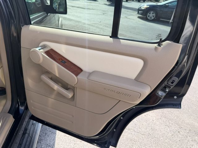 2008 Ford Explorer Eddie Bauer | Nashville, TN | Auto Mart Used Cars Inc.