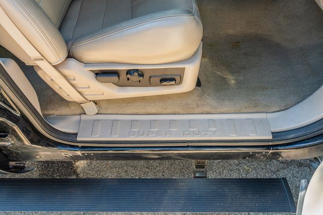 2008 Ford F-250 Super Duty Lariat 4X4 CREW CAB / DIESEL / LOW MILES UPGRADES | Austin, TX | Rocky Mountain Truck Stop Austin 2008 Ford F-250 Super Duty Lariat 4X4 CREW CAB / DIESEL / LOW MILES UPGRADES | Austin, TX | Rocky Mountain Truck Stop Austin