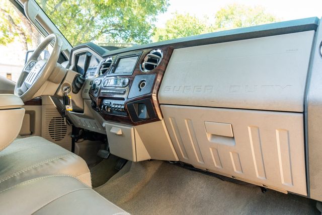 2008 Ford F-250 Super Duty Lariat 4X4 CREW CAB / DIESEL / LOW MILES UPGRADES | Austin, TX | Rocky Mountain Truck Stop Austin 2008 Ford F-250 Super Duty Lariat 4X4 CREW CAB / DIESEL / LOW MILES UPGRADES | Austin, TX | Rocky Mountain Truck Stop Austin