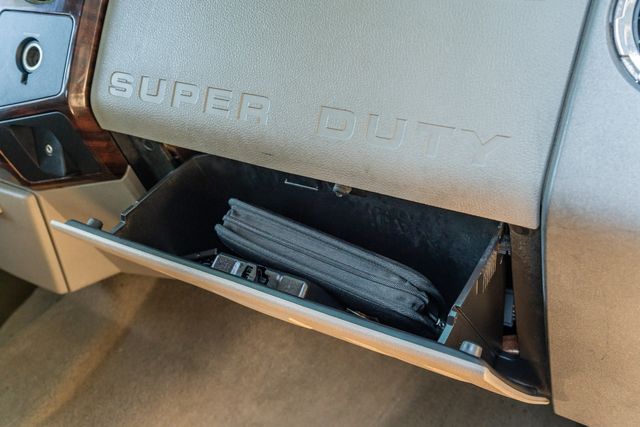 2008 Ford F-250 Super Duty Lariat 4X4 CREW CAB / DIESEL / LOW MILES UPGRADES | Austin, TX | Rocky Mountain Truck Stop Austin 2008 Ford F-250 Super Duty Lariat 4X4 CREW CAB / DIESEL / LOW MILES UPGRADES | Austin, TX | Rocky Mountain Truck Stop Austin