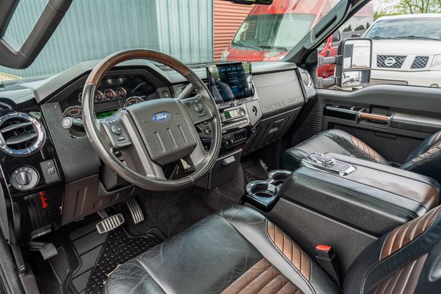 2008 Ford F-250 Super Duty Lariat CREW CAB LARIAT 4X4 / HARLEY DAVIDSON | Dallas, TX | Rocky Mountain Truck Stop Dallas 2008 Ford F-250 Super Duty Lariat CREW CAB LARIAT 4X4 / HARLEY DAVIDSON | Dallas, TX | Rocky Mountain Truck Stop Dallas