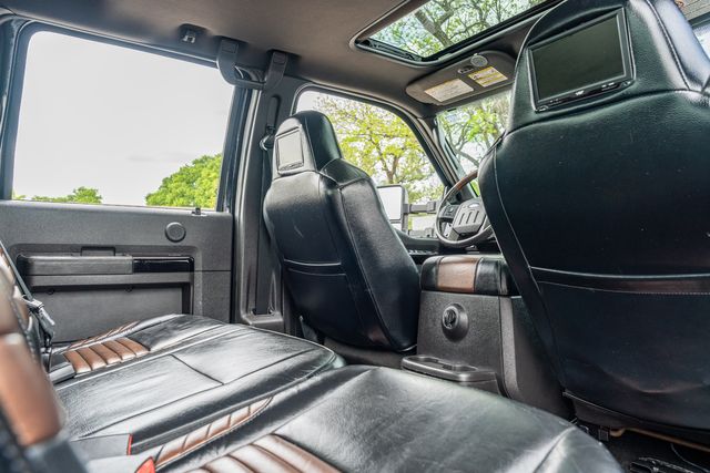 2008 Ford F-250 Super Duty Lariat CREW CAB LARIAT 4X4 / HARLEY DAVIDSON | Austin, TX | Rocky Mountain Truck Stop Austin 2008 Ford F-250 Super Duty Lariat CREW CAB LARIAT 4X4 / HARLEY DAVIDSON | Austin, TX | Rocky Mountain Truck Stop Austin