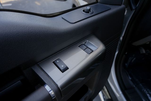 2008 Ford F-250 Super Duty FX4 EXTENDED CAB W/ LOW MILES / 4X4 DIESEL | Dallas, TX | Rocky Mountain Truck Stop Dallas