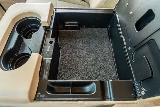 2008 Ford F-350 Super Duty XLT CREW CAB / LOW MILES / CLEAN CARFAX / DIESEL | Austin, TX | Rocky Mountain Truck Stop Austin 2008 Ford F-350 Super Duty XLT CREW CAB / LOW MILES / CLEAN CARFAX / DIESEL | Austin, TX | Rocky Mountain Truck Stop Austin