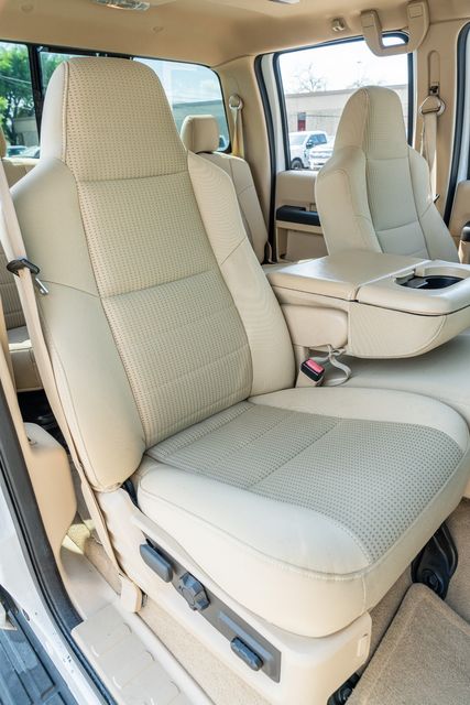 2008 Ford F-350 Super Duty XLT CREW CAB / LOW MILES / CLEAN CARFAX / DIESEL | Austin, TX | Rocky Mountain Truck Stop Austin 2008 Ford F-350 Super Duty XLT CREW CAB / LOW MILES / CLEAN CARFAX / DIESEL | Austin, TX | Rocky Mountain Truck Stop Austin