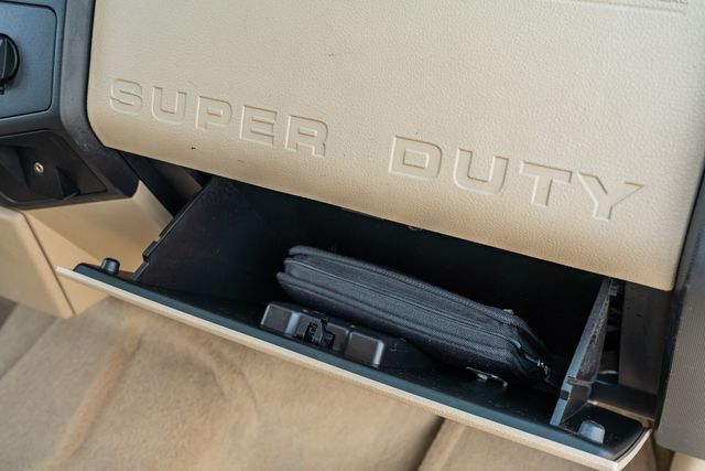 2008 Ford F-350 Super Duty XLT CREW CAB / LOW MILES / CLEAN CARFAX / DIESEL | Austin, TX | Rocky Mountain Truck Stop Austin 2008 Ford F-350 Super Duty XLT CREW CAB / LOW MILES / CLEAN CARFAX / DIESEL | Austin, TX | Rocky Mountain Truck Stop Austin