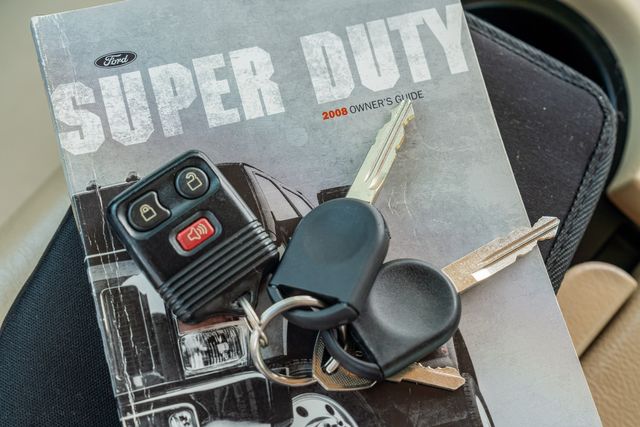 2008 Ford F-350 Super Duty XLT CREW CAB / LOW MILES / CLEAN CARFAX / DIESEL | Austin, TX | Rocky Mountain Truck Stop Austin