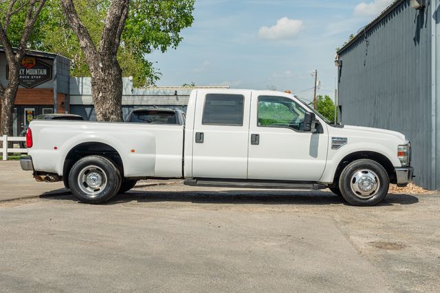 2008 Ford F-350 Super Duty XLT CREW CAB / LOW MILES / CLEAN CARFAX / DIESEL | Dallas, TX | Rocky Mountain Truck Stop Dallas 2008 Ford F-350 Super Duty XLT CREW CAB / LOW MILES / CLEAN CARFAX / DIESEL | Dallas, TX | Rocky Mountain Truck Stop Dallas