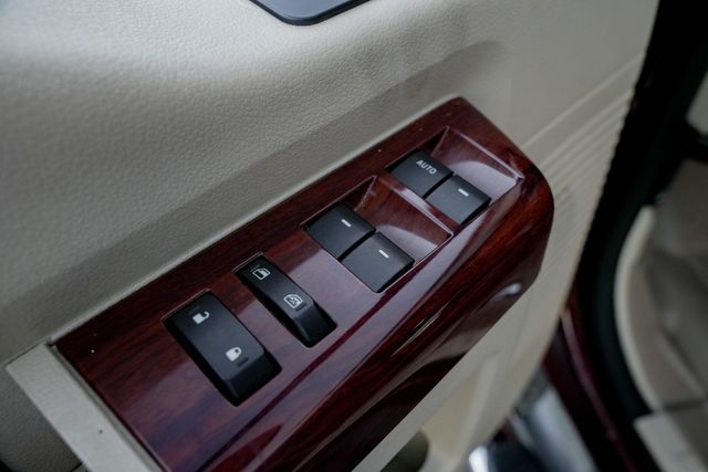 2008 Ford F-350 Super Duty Lariat KING RANCH 4X4 / LOW MILES / 1-OWNER / MINT | Austin, TX | Rocky Mountain Truck Stop Austin 2008 Ford F-350 Super Duty Lariat KING RANCH 4X4 / LOW MILES / 1-OWNER / MINT | Austin, TX | Rocky Mountain Truck Stop Austin