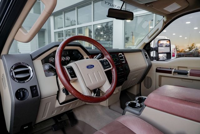 2008 Ford F-350 Super Duty Lariat KING RANCH 4X4 / LOW MILES / 1-OWNER / MINT | Austin, TX | Rocky Mountain Truck Stop Austin 2008 Ford F-350 Super Duty Lariat KING RANCH 4X4 / LOW MILES / 1-OWNER / MINT | Austin, TX | Rocky Mountain Truck Stop Austin