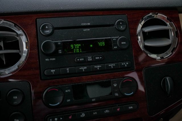 2008 Ford F-350 Super Duty Lariat KING RANCH 4X4 / LOW MILES / 1-OWNER / MINT | Austin, TX | Rocky Mountain Truck Stop Austin 2008 Ford F-350 Super Duty Lariat KING RANCH 4X4 / LOW MILES / 1-OWNER / MINT | Austin, TX | Rocky Mountain Truck Stop Austin