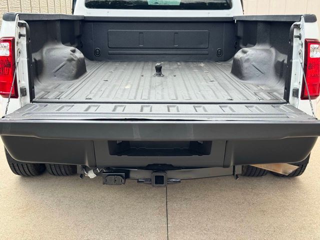 2008 Ford F-350 Super Duty XL 4dr Crew Cab LB DRW RWD | Houston, TX | Houston Auto Credit 2008 Ford F-350 Super Duty XL 4dr Crew Cab LB DRW RWD | Houston, TX | Houston Auto Credit