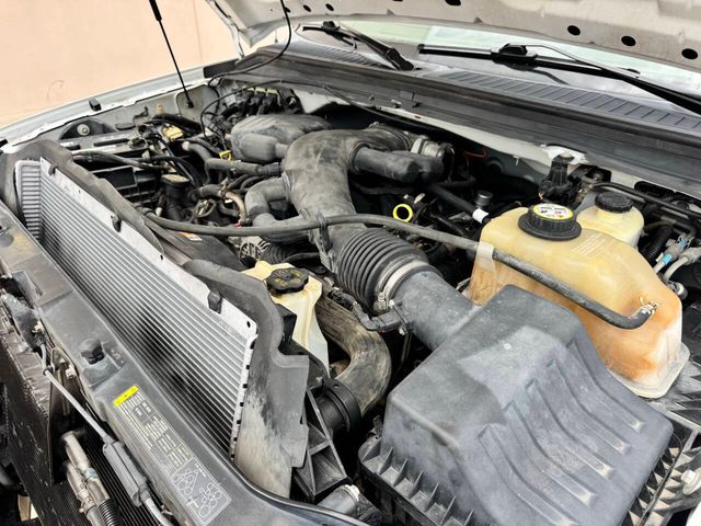 2008 Ford F-350 Super Duty XL 4dr Crew Cab LB DRW RWD | Houston, TX | Houston Auto Credit