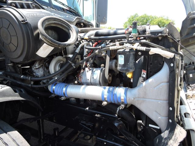 2008 Freightliner Columbia  Daycab