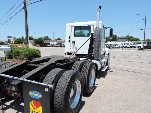 2008 Freightliner Columbia  Daycab