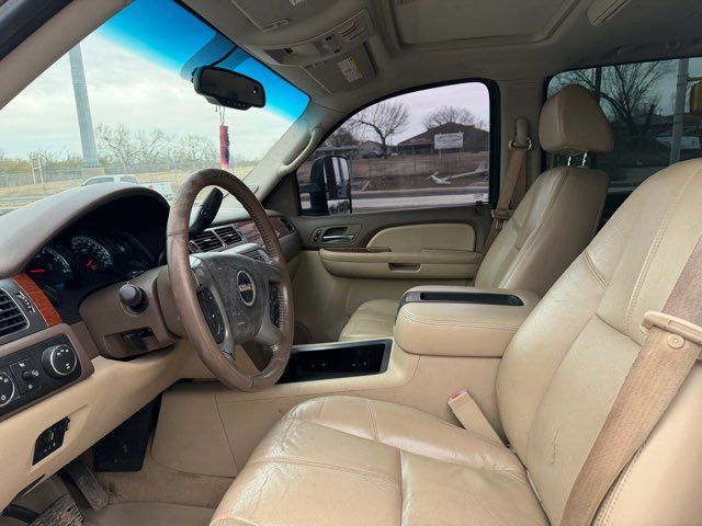 2008 GMC Sierra 2500HD SLT | San Antonio, TX | Jacob's Auto Sales Inc. 2008 GMC Sierra 2500HD SLT | San Antonio, TX | Jacob's Auto Sales Inc.
