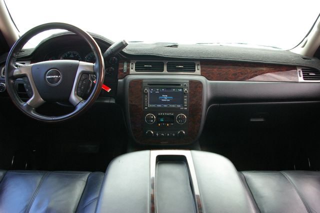 2008 GMC Yukon Denali Denali Sport Utility 4D