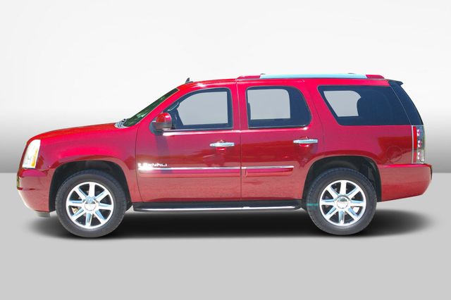 2008 GMC Yukon Denali Denali Sport Utility 4D