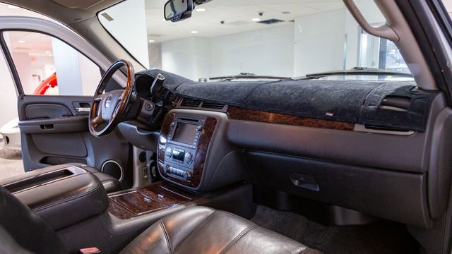 2008 GMC Yukon XL 4WD 3rd row Denali