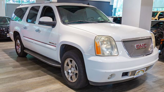 2008 GMC Yukon XL 4WD 3rd row Denali