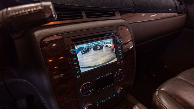 2008 GMC Yukon XL 4WD 3rd row Denali