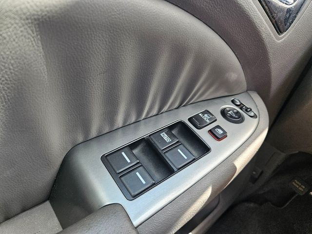 2008 Honda Odyssey EX-L  Wheelchair Van Handicap Ramp Van