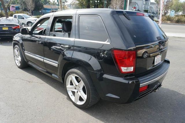 2008 Jeep Grand Cherokee SRT-8