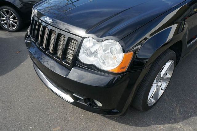 2008 Jeep Grand Cherokee SRT-8