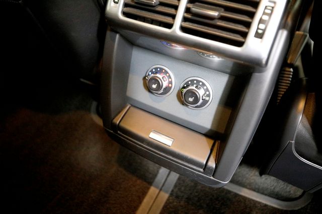 2008 Land Rover Range Rover Supercharged | Burbank, California | MDK International 2008 Land Rover Range Rover Supercharged | Burbank, California | MDK International