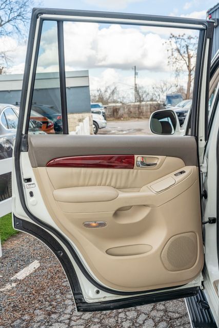 2008 Lexus GX 470 4WD 4.7L V8 / ONE TX OWNER / CLEAN CARFAX / LUXURY | Austin, TX | Rocky Mountain Truck Stop Austin 2008 Lexus GX 470 4WD 4.7L V8 / ONE TX OWNER / CLEAN CARFAX / LUXURY | Austin, TX | Rocky Mountain Truck Stop Austin