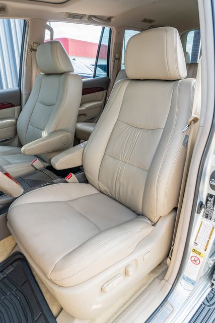 2008 Lexus GX 470 4WD 4.7L V8 / SUPER LOW MILES / LUXURY / LOADED | Austin, TX | Rocky Mountain Truck Stop Austin