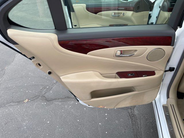 2008 Lexus LS 460 COMFORT | Layton, Utah | Premier Motorsports LLC 2008 Lexus LS 460 COMFORT | Layton, Utah | Premier Motorsports LLC