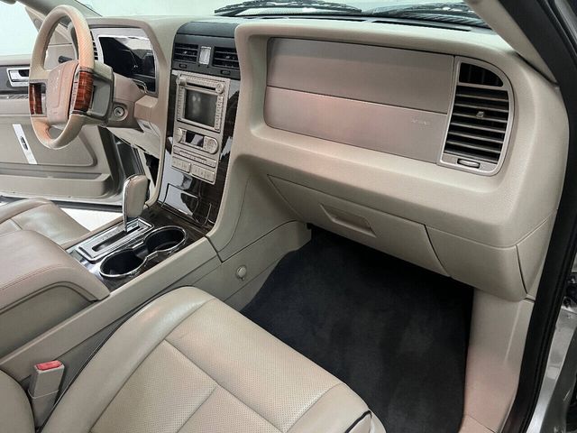 2008 Lincoln Navigator Base | Houston, TX | Houston Auto Credit 2008 Lincoln Navigator Base | Houston, TX | Houston Auto Credit