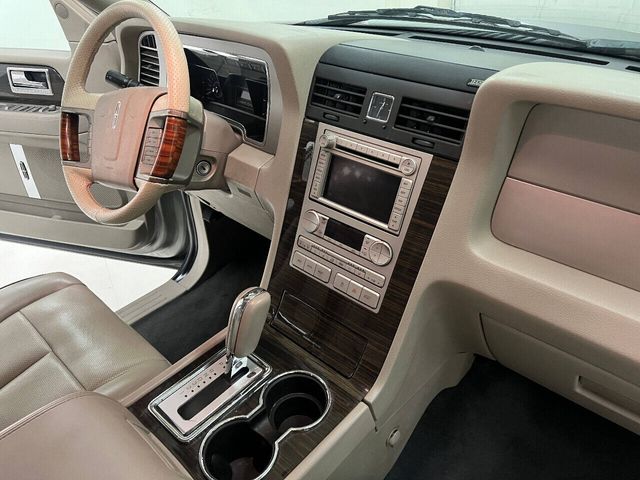 2008 Lincoln Navigator Base | Houston, TX | Houston Auto Credit 2008 Lincoln Navigator Base | Houston, TX | Houston Auto Credit