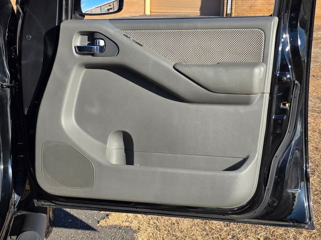 2008 Nissan Frontier LE