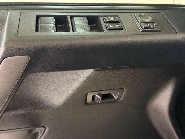 2008 Nissan Titan LE FFV 4x4 Crew Cab Short Bed 4dr (2008.5) | Houston, TX | Houston Auto Credit