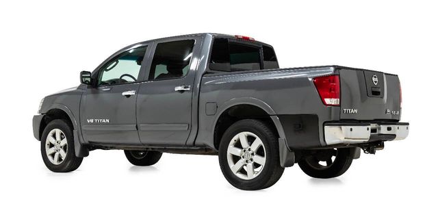 2008 Nissan Titan LE FFV 4x4 Crew Cab Short Bed 4dr (2008.5) | Houston, TX | Houston Auto Credit 2008 Nissan Titan LE FFV 4x4 Crew Cab Short Bed 4dr (2008.5) | Houston, TX | Houston Auto Credit